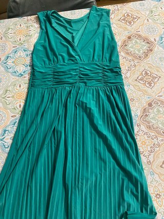 Vestido Largo Plisado Verde Esmeralda
