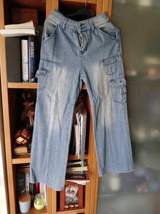 Pantalón vaquero cargo mujer