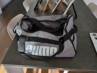 Bolsa de deporte Puma gris