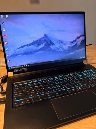 MSI GS75 Stealth 17,3” 240Hz i7 RTX 2060 32G