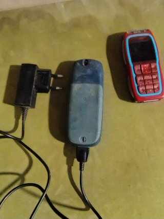 Teléfonos MoviStar antiguos (2 unidades)