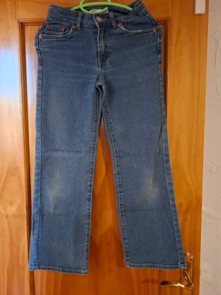 Levi's vaqueros niño/a Talla 10 años.como nuevos