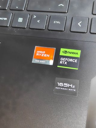 URGE VENTA Portátil HP OMEN Ryzen 9 LEER