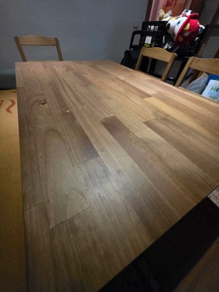 Mesa y 4 Sillas IKEA