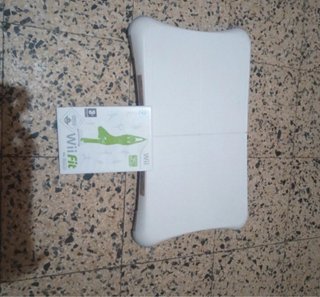 Tabla Wii Fit + Juego Wii Fit