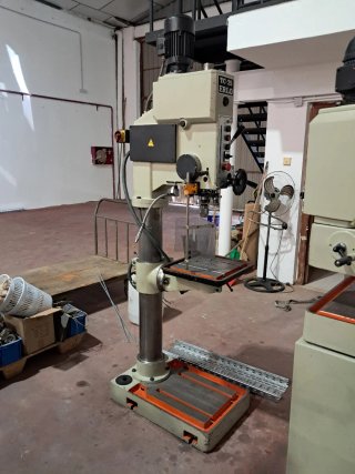 Taladro industrial ERLO TC-25 Ø25 CM3 engranajes