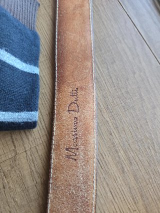 Pack Massimo Dutti: Bufanda, Reloj y Cinturón