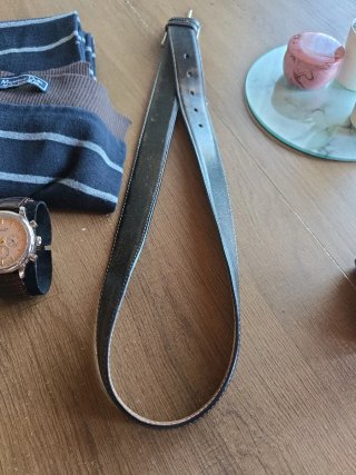 Pack Massimo Dutti: Bufanda, Reloj y Cinturón