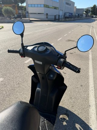 Scooter Kymco Agility 50cc Azul