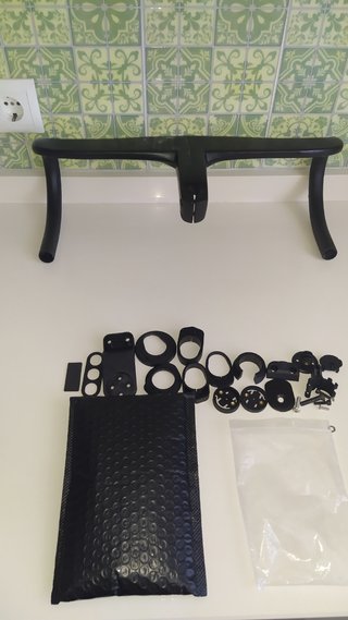 Manillar Carbono Carretera + Accesorios