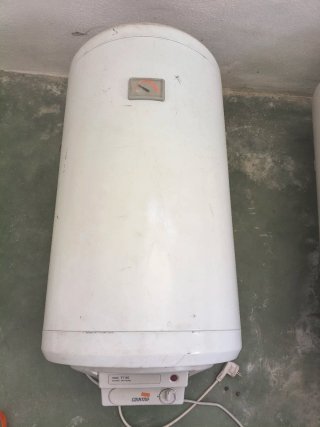 Calentador eléctrico Cointra TT 80