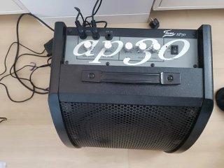 Batería Electrónica Alesis DM10 + Accesorios