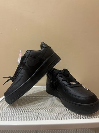 Nike Air Force 1 'FLEA' Negras