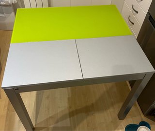 Mesa de cocina cristal templado y metal