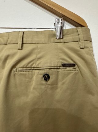 Pantalón sport beige