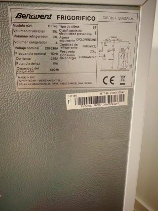 Frigorífico Benavent compacto