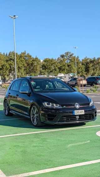 Volkswagen Golf R