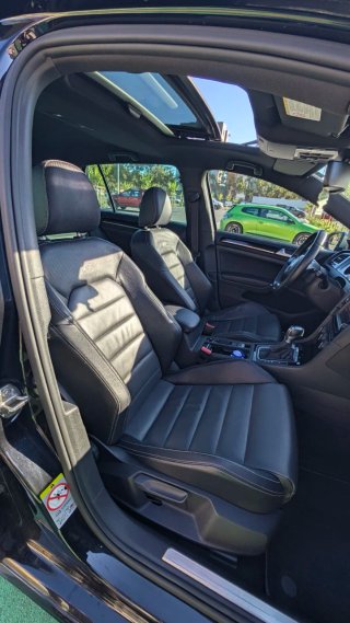 Volkswagen Golf R