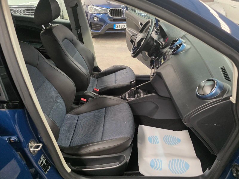 SEAT Ibiza 1.4 TDI CR S&S Style / Connect 2017, foto 13