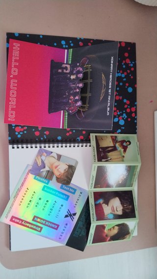 CD Xdinary Heroes 1st Mini Album Hello, World!