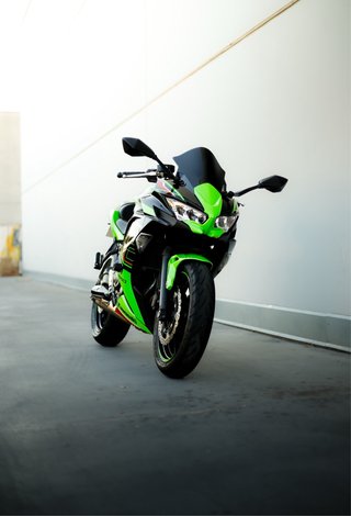 Kawasaki Ninja 650 2023 Negra y Verde