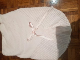 Toquilla rosa bebé