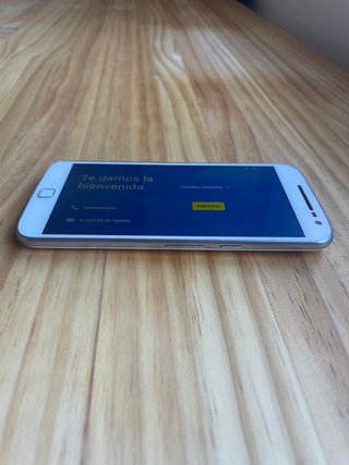 Motorola Moto G4 Plus 16GB Blanco + Accesorios