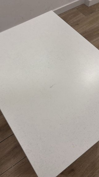 Escritorio blanco