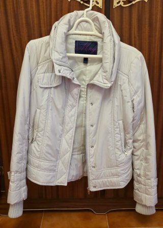 Cazadora Mango gris. Talla L