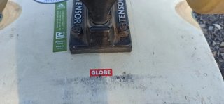 Skate Globe Chopper con ruedas nuevas Globe