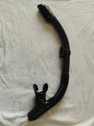 Máscara y tubo snorkel M625