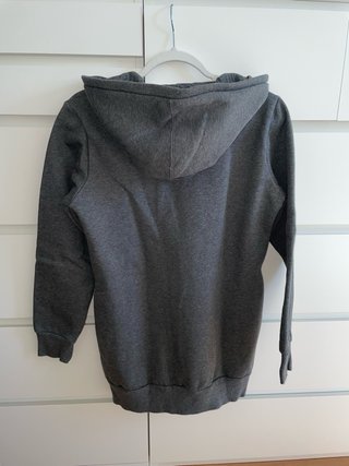 Sudadera Adidas gris con capucha
