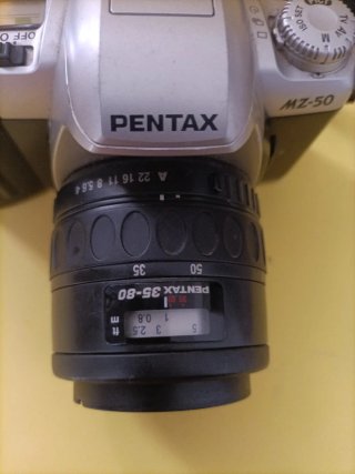 Pentax MZ-50 Cámara Analógica
