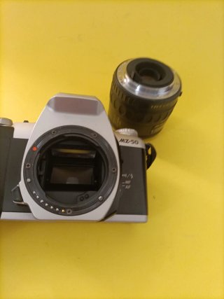 Pentax MZ-50 Cámara Analógica