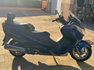 Suzuki Burgman 400cc ITV y seguro