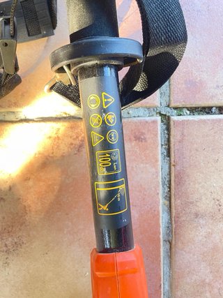 Cortasetos Black+Decker Eléctrico