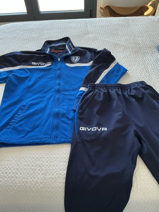 Chándal GIVOVA Fútbol Talla M Equipo Berango