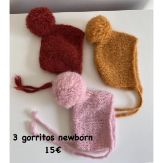 3 gorritos newborn 15€