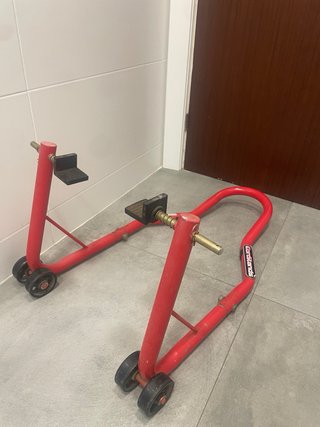 Caballete trasero moto ConStands rojo