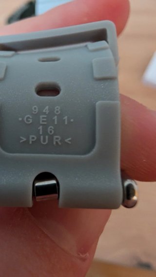 Reloj G-Shock GA-2100 Plateado