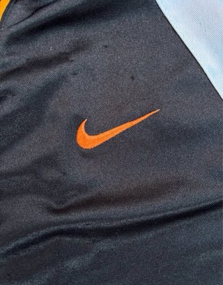 Camiseta Nike Baloncesto Negra y plateada Talla L