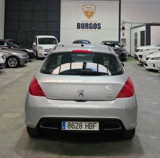 Peugeot 308 2011