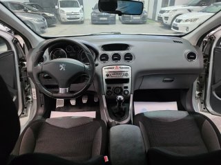 Peugeot 308 2011