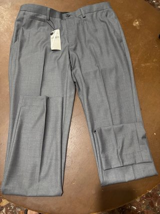Traje de hombre gris