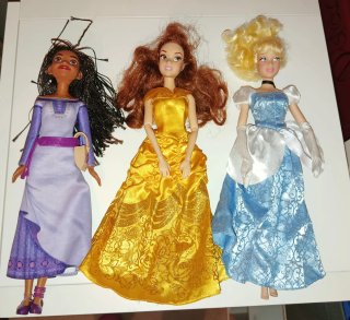Lote 17 Muñecas Disney Princesas y otros