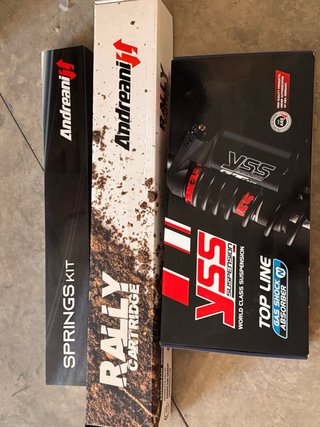 Honda CRF 300 Rally Suspensiones Casi Nueva