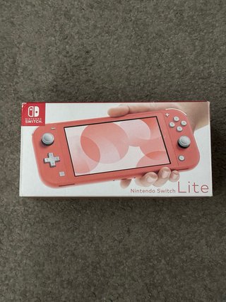 Nintendo Switch Lite + 18 juegos