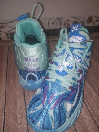 Zapatillas Baloncesto Nuevas Talla 38