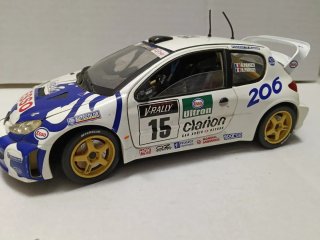 Maqueta Peugeot 206 WRC 1/18