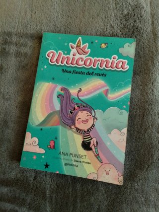 Lote 4 Libros Unicornia - Ana Punset (del 1 al 4)